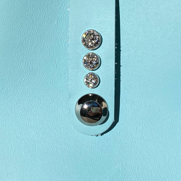 Crystal Closure Element on the Baby Blue Leather Tote - Office Bag 86