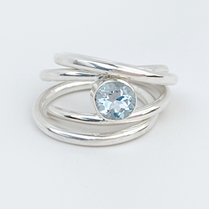 Gemstone Rings Made in California - amethysts, blue sapphire, iolite, pink sapphire, pearls, peridot, white sapphire, yellow sapphire, ruby, spinel, quartz & topaz rings. 14 Karat Gold, Argentium Silver and Traditional Sterling Rings. 