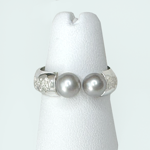 Argentium® Silver Gray Pearl Duo Textured Band Ring