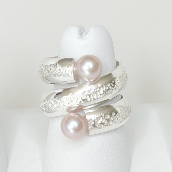 Argentium® Silver Pink Pearl Large Duo Spiral Ring