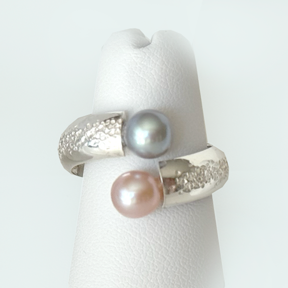 Argentium® Silver Gray and Pink Pearl Duo Textured Band Ring