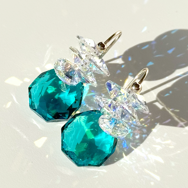 Regal Crystal Cluster Earrings - color zircon