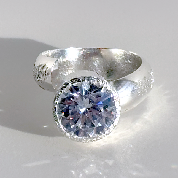 Argentium® Silver 3.5 Carat Simulated Diamond Textured Gemstone Ring | MONOLISA Jewelry by Artist Lisa Ramos