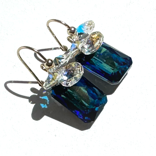 Short Drop Emerald Cut Crystal Custer Earrings - Color Unique Blue