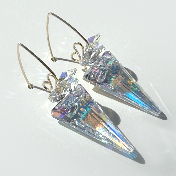 Versatile 14k Gold Short Scroll Design Spike Cluster Crystal Earrings - Yellow Iridescent