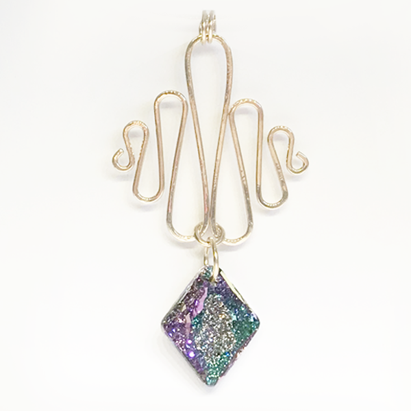 14k Gold Lavish Purple Crystal Pendant