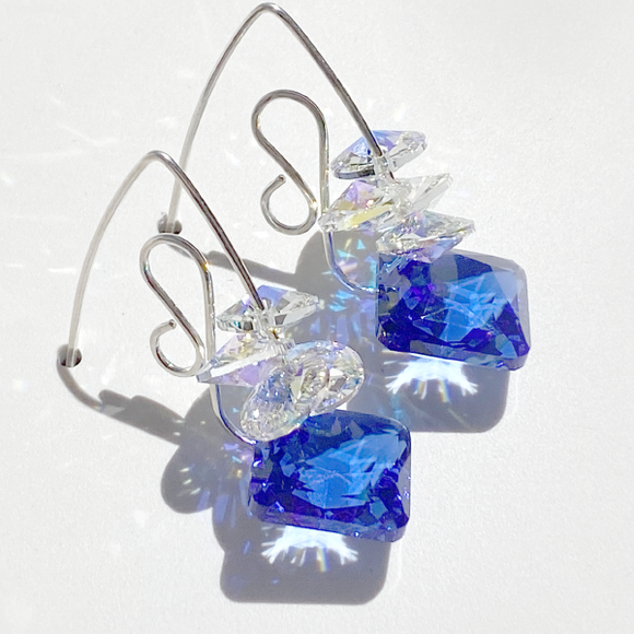 Versatile Scroll Design Princess Cluster Crystal Earrings -  Royal Blue