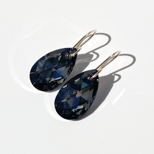 14k Gold Elegant Crystal Pear Earrings - Gray Color
