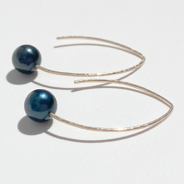 Textured 14 Karat Gold Akoya Black Pearl Earrings | Jewelry Made in California
