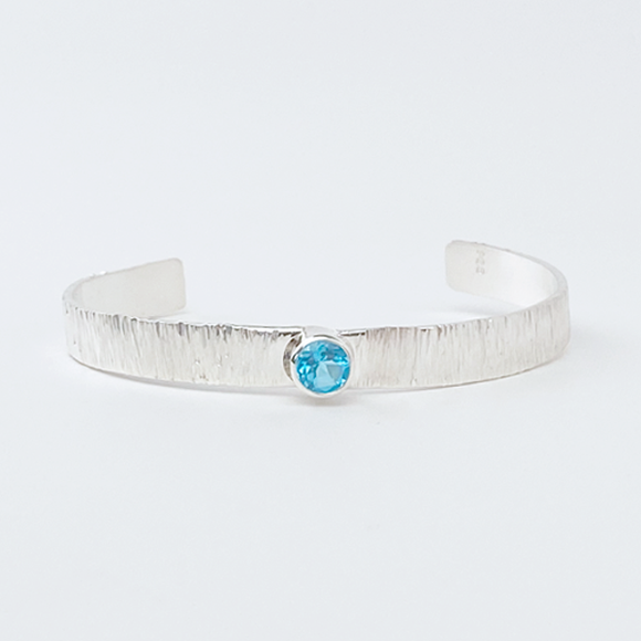 Sterling Silver Topaz Bracelet - Pretty Blue